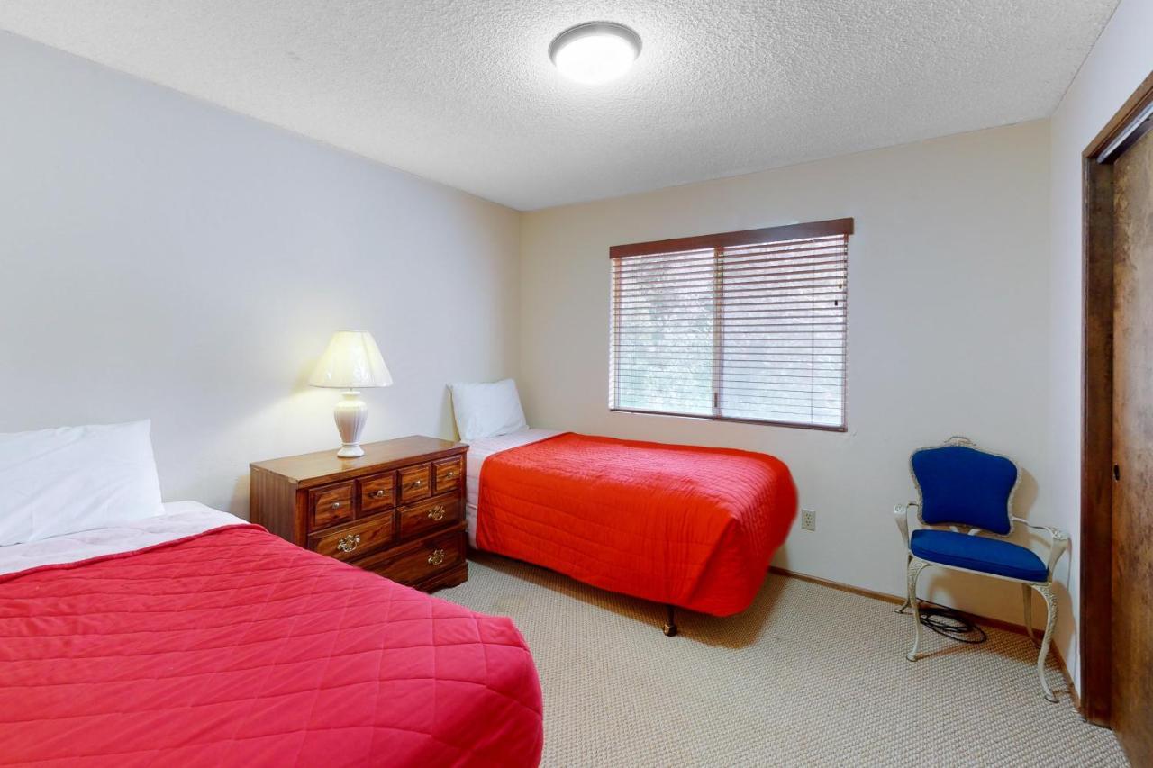 Kritzer'S Kabin Lake Arrowhead Extérieur photo